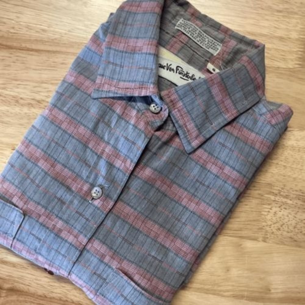 EUC Women's Vintage Diane Von Furstenberg Plaid Button up -8
